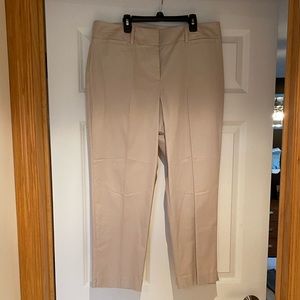 Ann Taylor Capri Pants